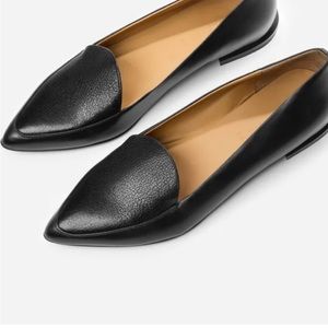 Everlane Modern Pointed Solid Leather Flats Loafers Black 8.5
